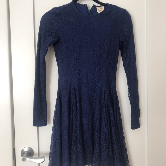 Torn by Ronny Kobo- Isabel Lace Dress in Navy - Picture 2 of 4